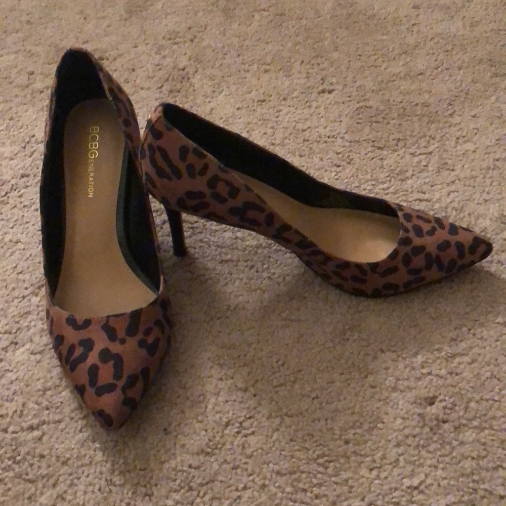 Leopard pumps - BCBGeneration